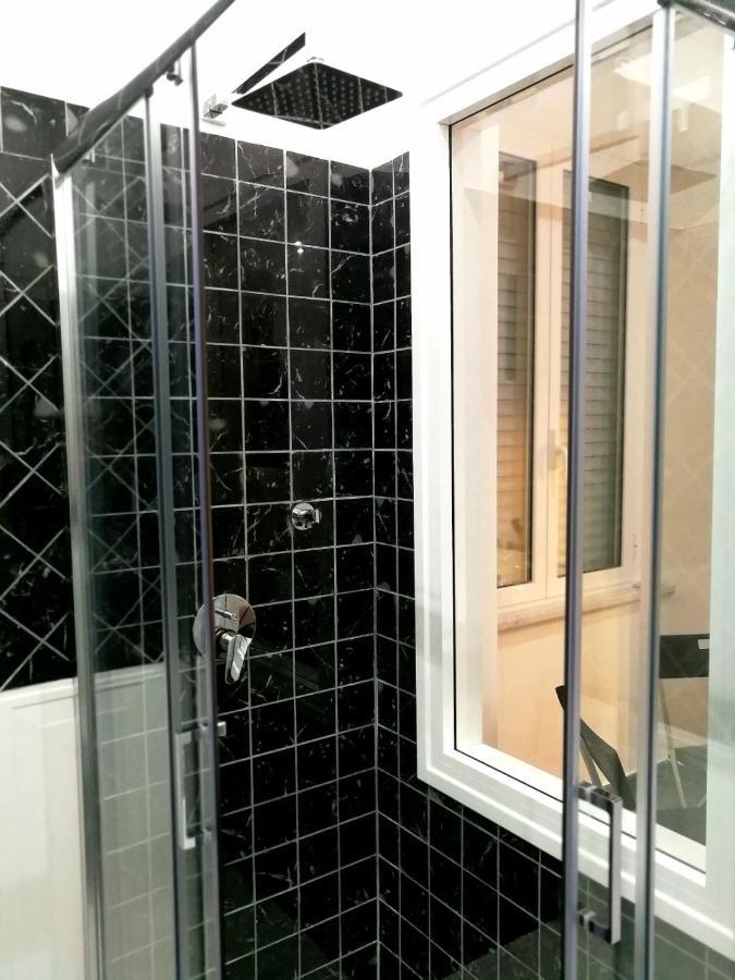 Lombardi Luxury Home Napoli Bagian luar foto