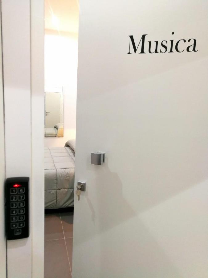 Lombardi Luxury Home Napoli Bagian luar foto